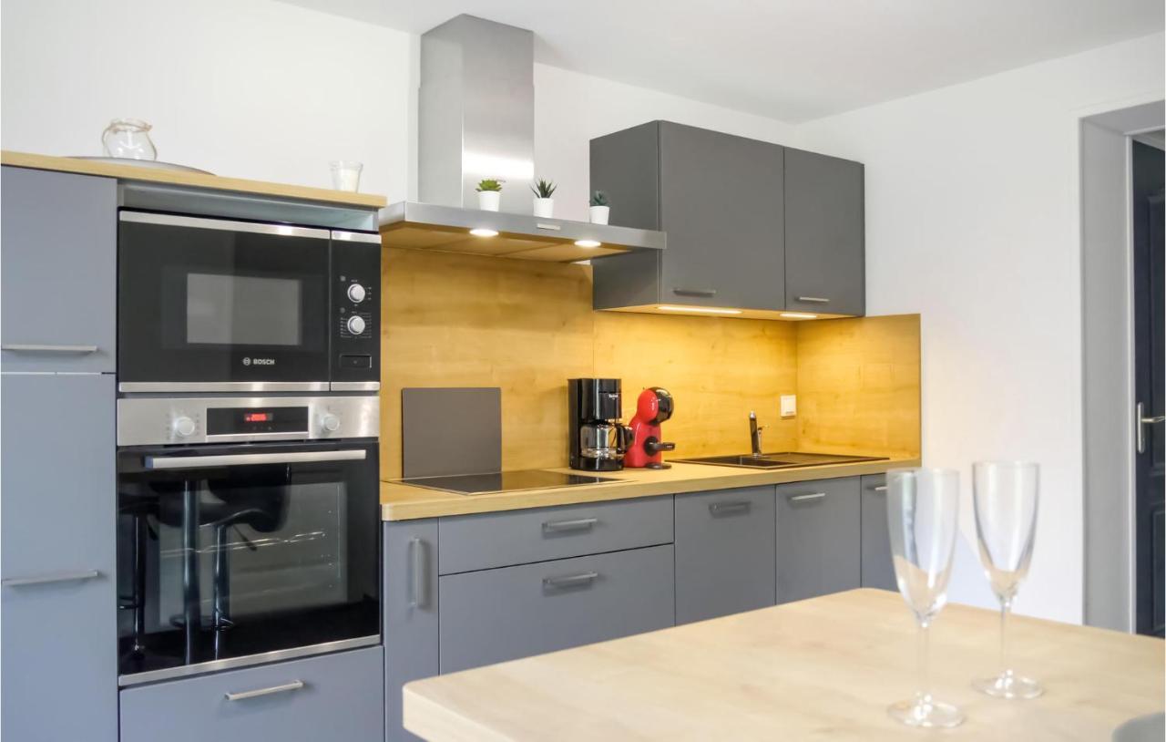 Gorgeous Apartment In Pirou With Kitchen Buitenkant foto